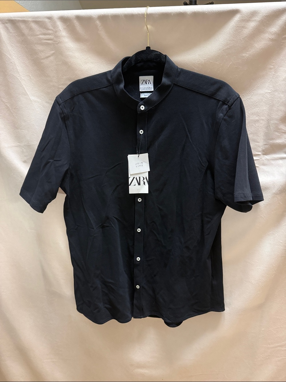 (NWT) ZARA Men’s Black Short-Sleeve Button-Down Shirt with Band Collar